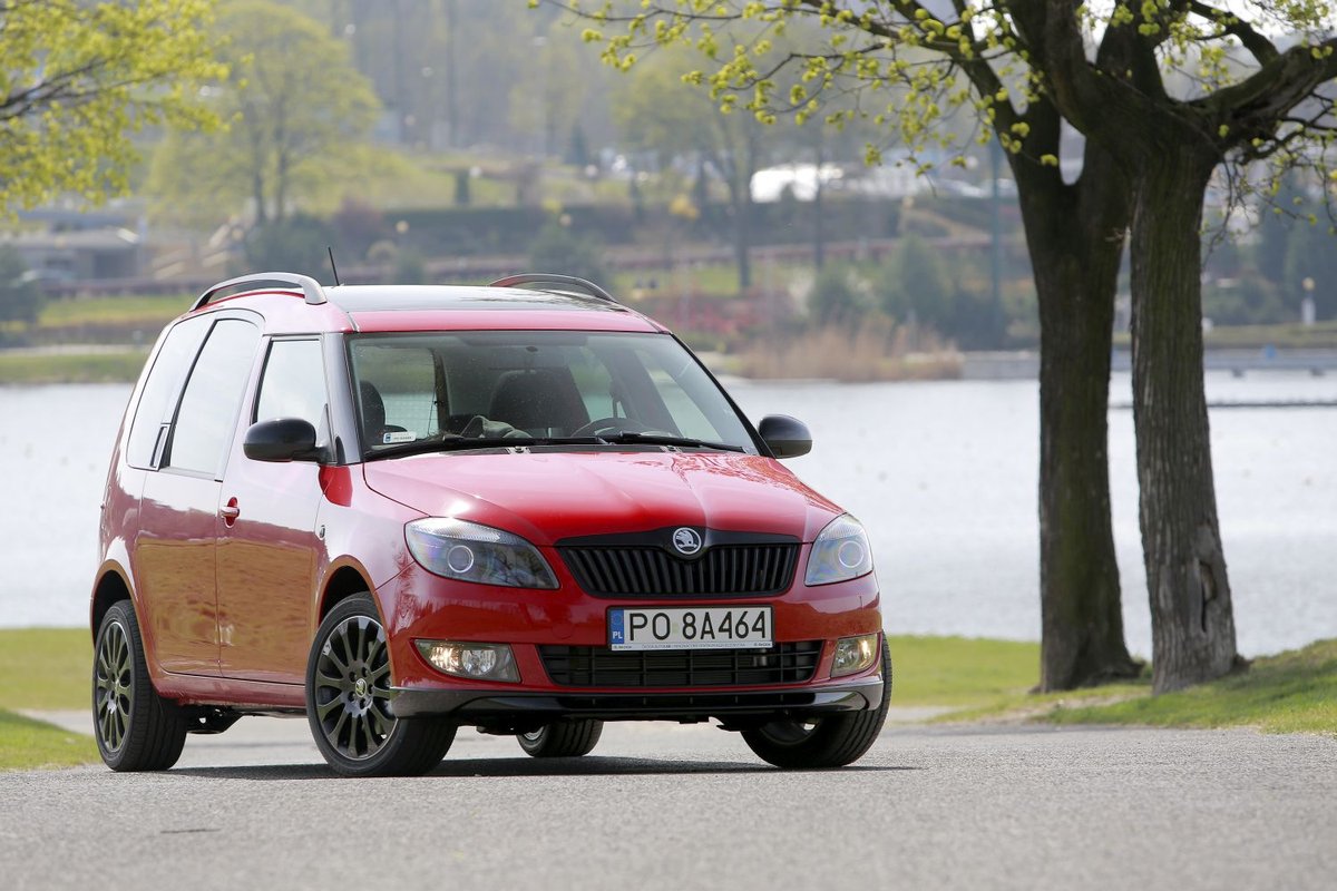 Шкода румстер. Шкода Румстер noire. Skoda Roomster RS. Шкода Румстер 2007г. Шкода Румстер Монте Карло.